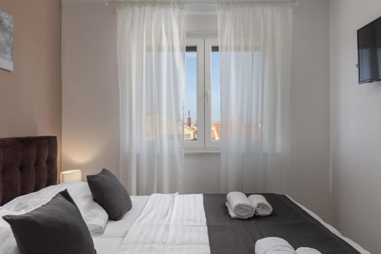 Apartments Cesare Nin Extérieur photo