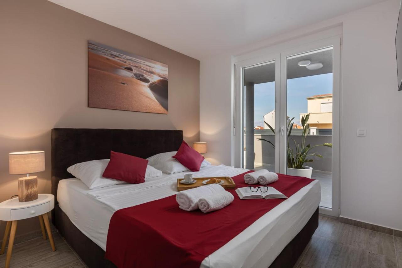 Apartments Cesare Nin Extérieur photo