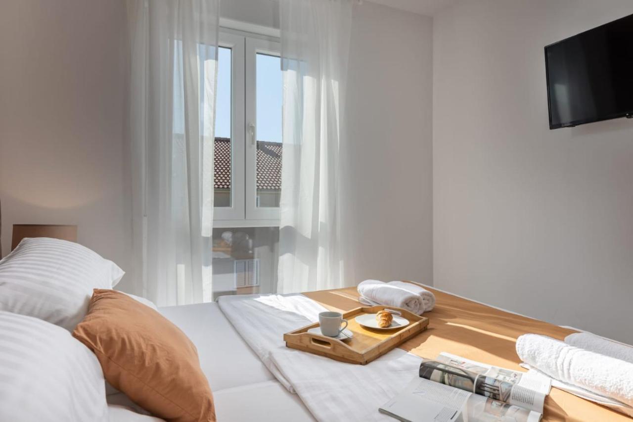 Apartments Cesare Nin Extérieur photo