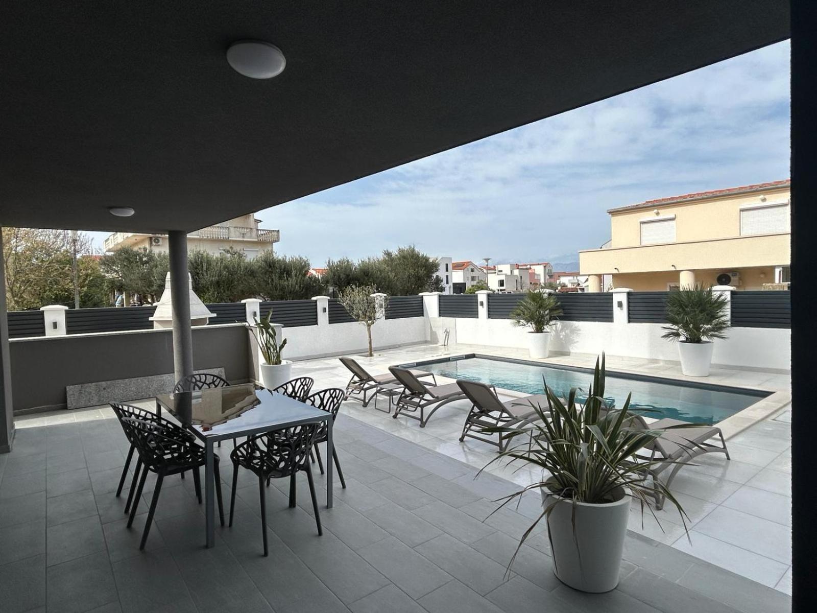 Apartments Cesare Nin Extérieur photo